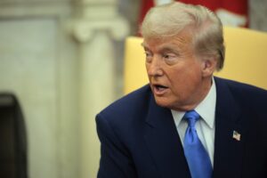 Casa Albă: Trump i-a spus lui Zelenski că preluarea de către SUA a centralelor electrice din Ucraina va asigura „cea mai bună protecție” pentru infrastructura energetică ucraineană