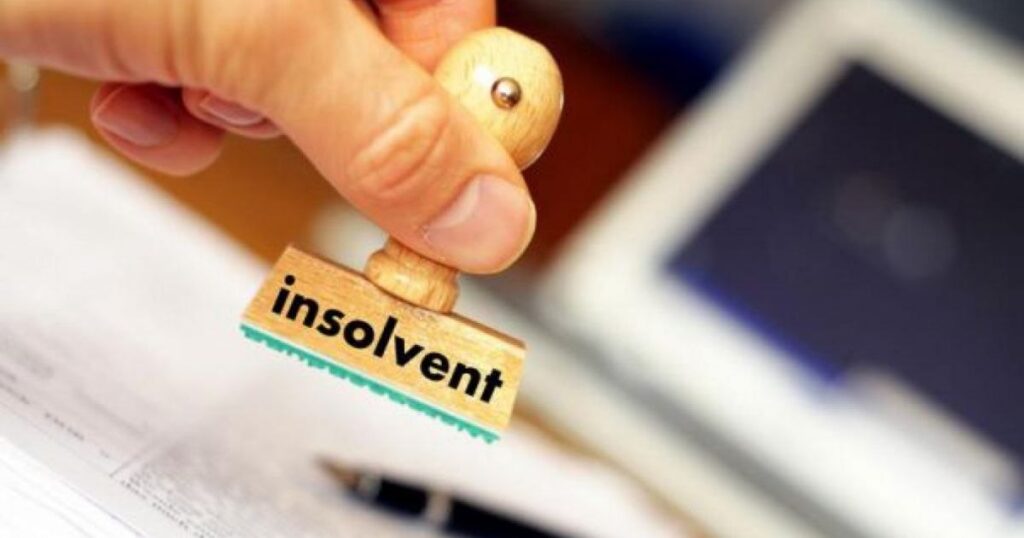 Numărul insolvențelor companiilor mari a crescut alarmant anul trecut