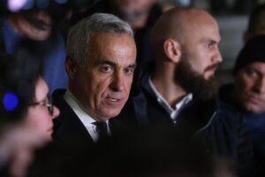 Mesajele dintre Călin Georgescu și Horațiu Potra, interceptate. Mercenarul îi trimisese poze cu limuzina pentru a se asigura că îi place