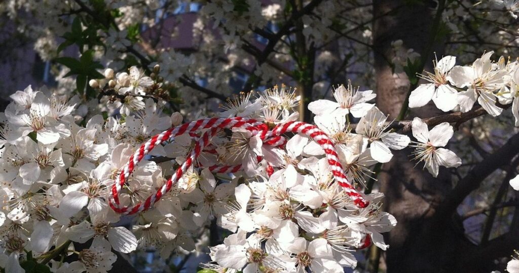 Mărțișorul, când se pune, cât se poartă, ce semnificație are