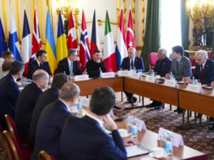 Nu a stat pe gânduri după startul summit-ului de la Londra, cu Zelenski și Bolojan invitați: ”Sper că a început cu `mulțumesc`”