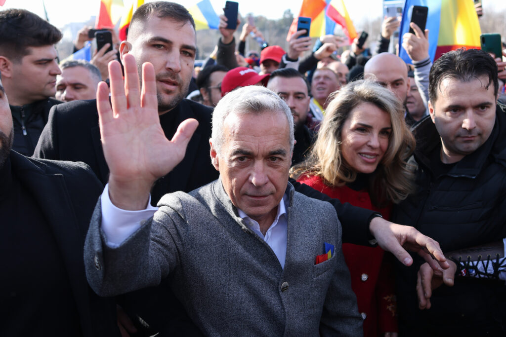 Bolojan evită să spună dacă Georgescu ar trebui să fie învins la vot sau să nu se afle pe buletinul de vot / Ce spune despre o eventuală candidatură a sa