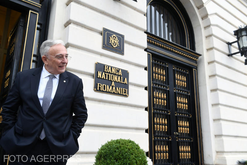 Isărescu, îngrijorat de taxele comerciale ale lui Trump și de faptul că acestea se vor regăsi în scumpiri. Ce s-a discutat la vârful BNR despre cursul leului și creșterea PIB, care se va redresa „mai puțin decât s-a anticipat”