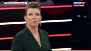 VIDEO Planul pentru „păcălirea” lui Trump, schițat de un propagandist al Kremlinului în emisiunea moderată de „Păpușa de fier” a lui Putin