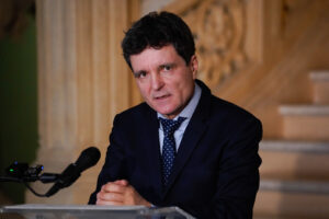 Congres extraordinar al PMP pentru susținerea lui Nicușor Dan la alegerile prezidențiale