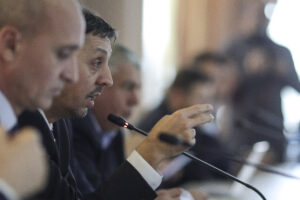 Reacția ministrului Educației în cazul profesorului-preot care făcea propagandă legionară și pro-Călin Georgescu la orele de religie