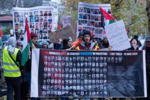 Protest împotriva fascismului, pentru Palestina și justiție climatică, anunțat pentru duminică în Capitală: „Dezbinați, vom eșua! Uniți, vom triumfa”