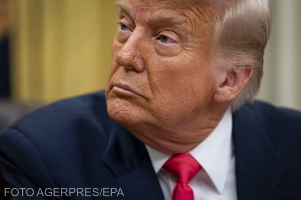 Acțiunile producătorilor de mașini din întreaga lume s-au prăbușit, după anunțul lui Trump de taxare cu 25%