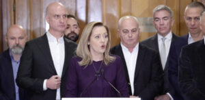 Elena Lasconi propune închiderea Tik-Tok înainte de alegerile prezidențiale 