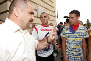 Ilie Bolojan și scenele uitate de timp descoperite în arhiva GSP: în stradă cu suporterii la promovarea-fantomă a unui club de tradiție » Momentul în care a stârnit furia comunității