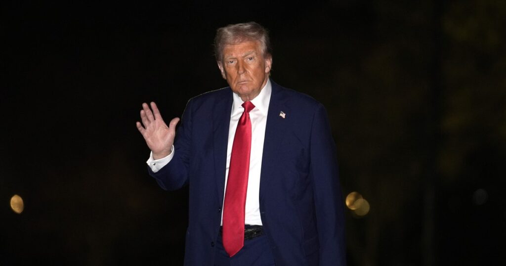 Trump promite un acord pentru TikTok: „Mi-aș dori să rămână în viață”