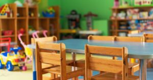 Grădiniță din Constanța, amendată pentru că hrănea copiii cu porții de carne de 6 grame