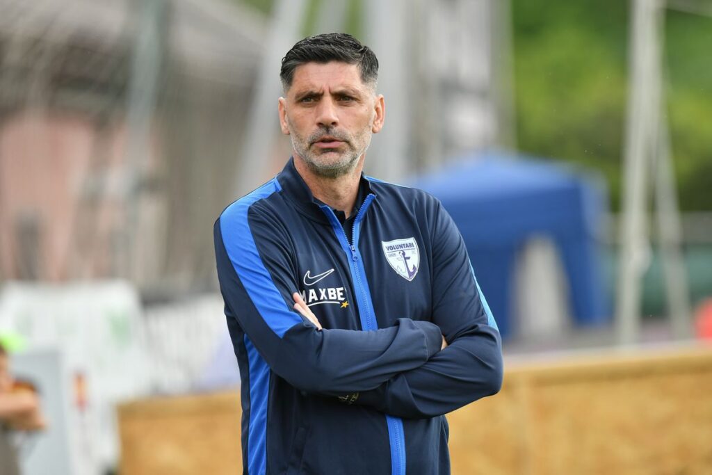 Florin Pîrvu a susținut prima conferință ca antrenor la Voluntari: „Au fost câteva oferte scrise pentru mine din prima ligă”