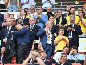Surse GSP: Guvernul României ar plănui o deplasare în masă la Viena cu ocazia meciului de fotbal Austria