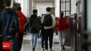 Orașul din România în care 21 de elevi au adunat peste 1.000 de absențe nemotivate. Cel mai mic are 7 ani