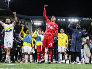 Față în față cu istoria! Sunt la un pas să câștige primul titlu după 90 de ani