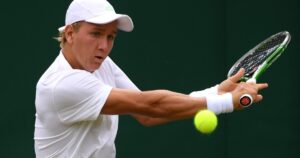 Singurul jucător român înscris în calificări la Roland Garros a obținut o victorie mare. A revenit miraculos în decisiv