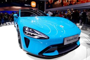Veniturile Xiaomi au crescut cu aproape 50% după ce compania s-a concentrat pe mașinile electrice