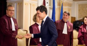 Nicușor Dan critică decizia CCR: „Este în contradicție cu un principiu esențial al democrației – transparența”