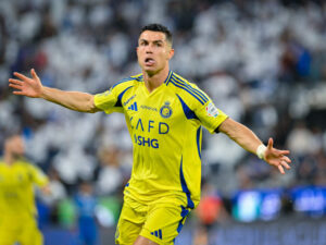 Acord! Cristiano Ronaldo semnează