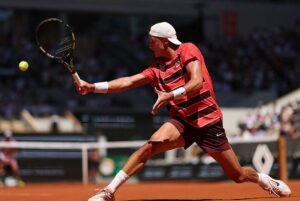 Holger Rune candidează la „punctul turneului” » Procedeul rar care a ridicat de pe scaune toți spectatorii de la Roland Garros