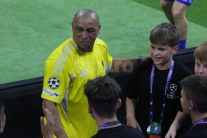 Gazeta a asistat la München la un meci cu 35 de Champions League pe teren! Show fabulos și imagini colosale cu „grăsuții” care au scris istorie