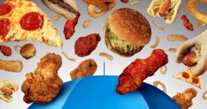 Ce să nu faci după ora 17:00 dacă ai colesterolul ridicat. 4 greșeli comune care îți pun inima în pericol