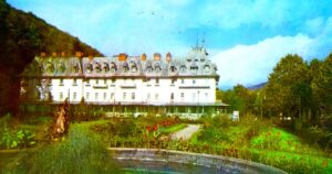 Trei stațiuni populare în comunism, renăscute în capitalism. Locurile turistice ale poporului socialist, de neratat în această vară