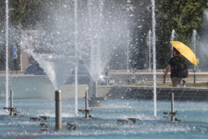 Primul cod de caniculă din acest sezon. Județele unde temperaturile vor ajunge la 36 de grade