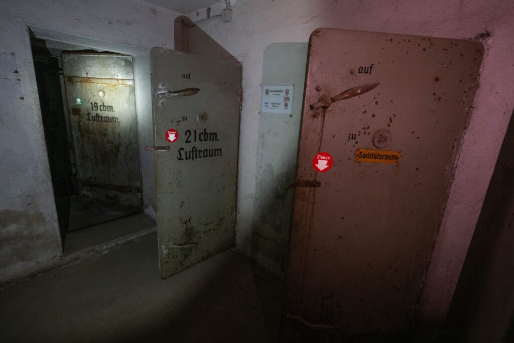 Germania vrea să își extindă rapid buncărele anti-bombă, de teama unui atac al Rusiei. „Faceți provizii pentru 10 zile”