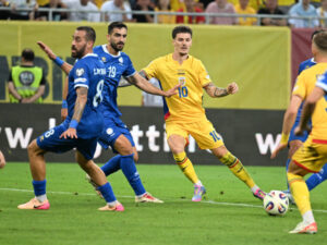 România -0. GOOOL! Dennis Man a majorat scorul! ”Tricolorii” domină jocul
