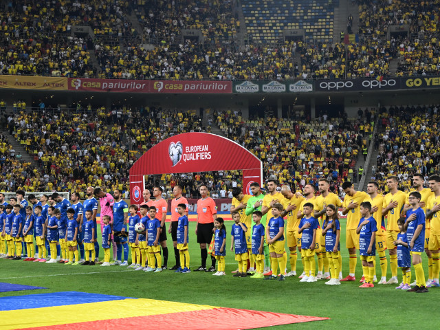 Stanciu, Hagi și Drăgușin, imagine virală la meciul cu Cipru