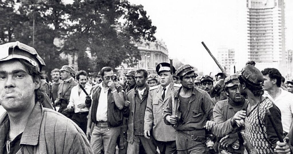 Se împlinesc 35 de ani de la prima mineriadă. Dosarul evenimentelor din 13-15 iunie 1990 se judecă la instanța supremă