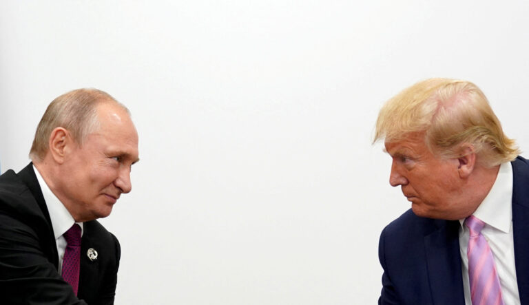 Putin nu se oprește la Ucraina, avertizează șeful armatei americane numit de Trump. Pete Hegseth, certat în Senat de republicani