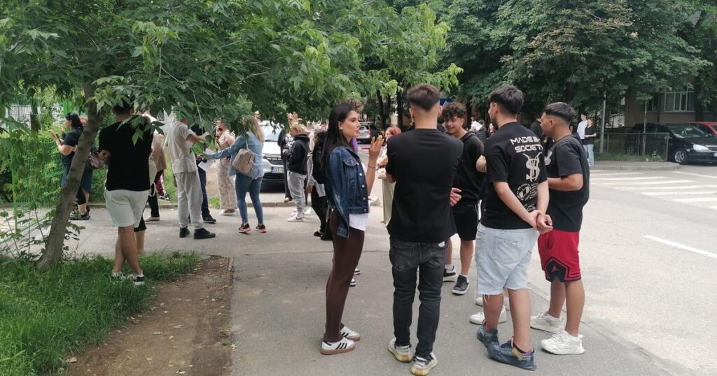 Când se afișează rezultatele la BAC și termenul pentru contestații. Candidații pot să-și ceară lucrările pentru a le analiza