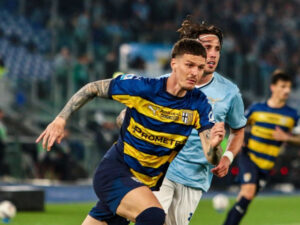 Se pregătește transferul lui Dennis Man! Antrenorul unui ”colos” l-a cerut pe român