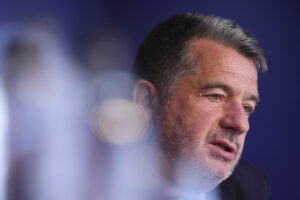 Directorul CFR, salariu: Nu sunt sărac. Ce înseamnă angajat al statului? Trebuie să mor de foame?