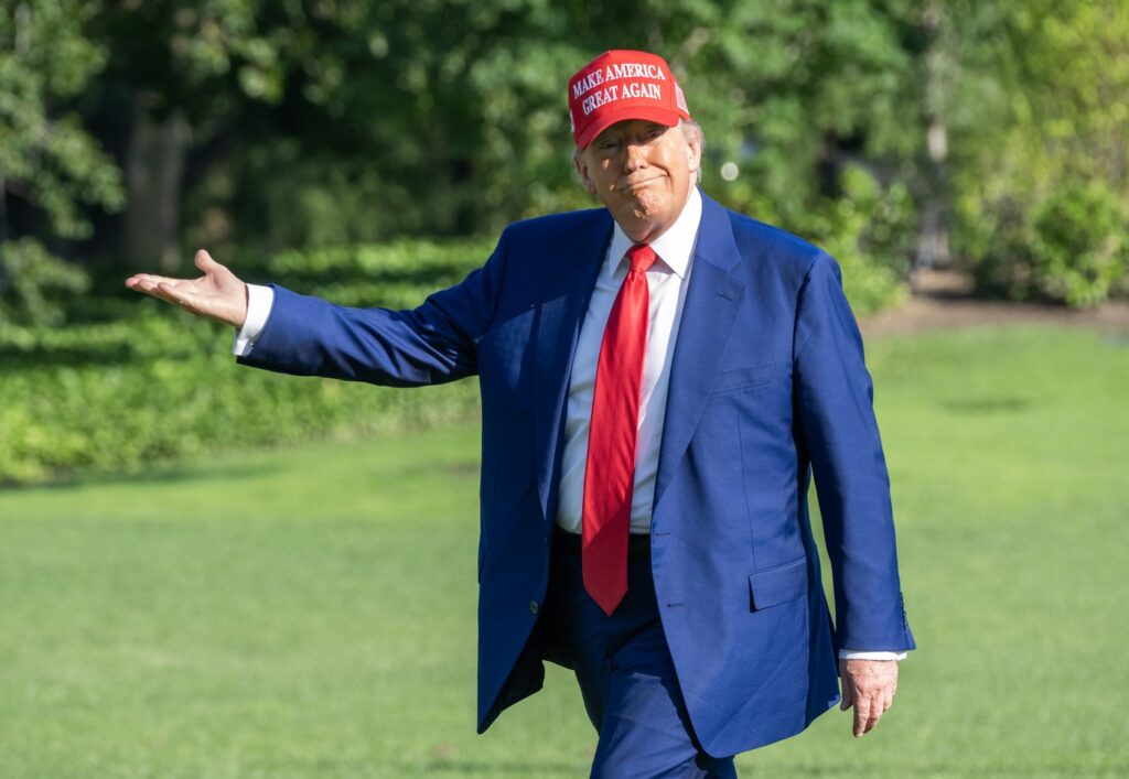BREAKING. Anunț-surpriză al lui Donald Trump, peste noapte: Armistițiu „total” între Israel și Iran. „Războiul de 12 zile”