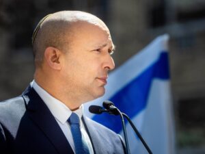 Fostul premier al Israelului, Naftali Bennett, cere plecarea lui Netanyahu: „20 de ani la putere e prea mult”