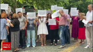 Cât ar economisi Guvernul după ce a tăiat sporul „de condiții vătămătoare”. Unii angajați ar putea pierde 1.200 de lei lunar