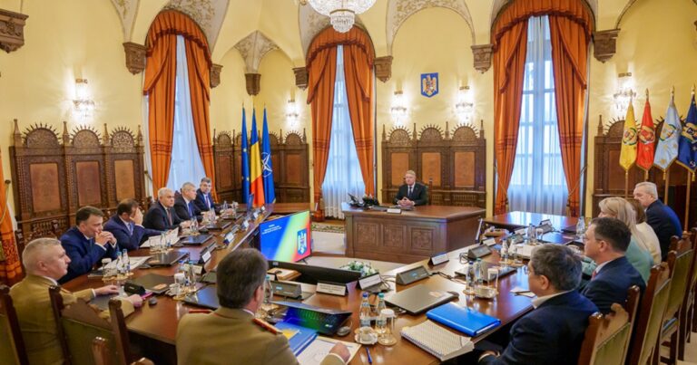 „Privind înapoi cu mânie!” Probleme ale comunicării strategice a României în contextul Războiului din Ucraina