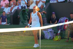 O nouă surpriză imensă la Wimbledon: a fost eliminată de noua senzație a competiției