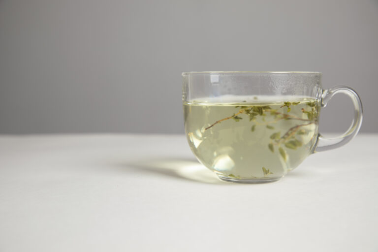 Ceaiul chinezesc care te ajută să slăbești în mod natural