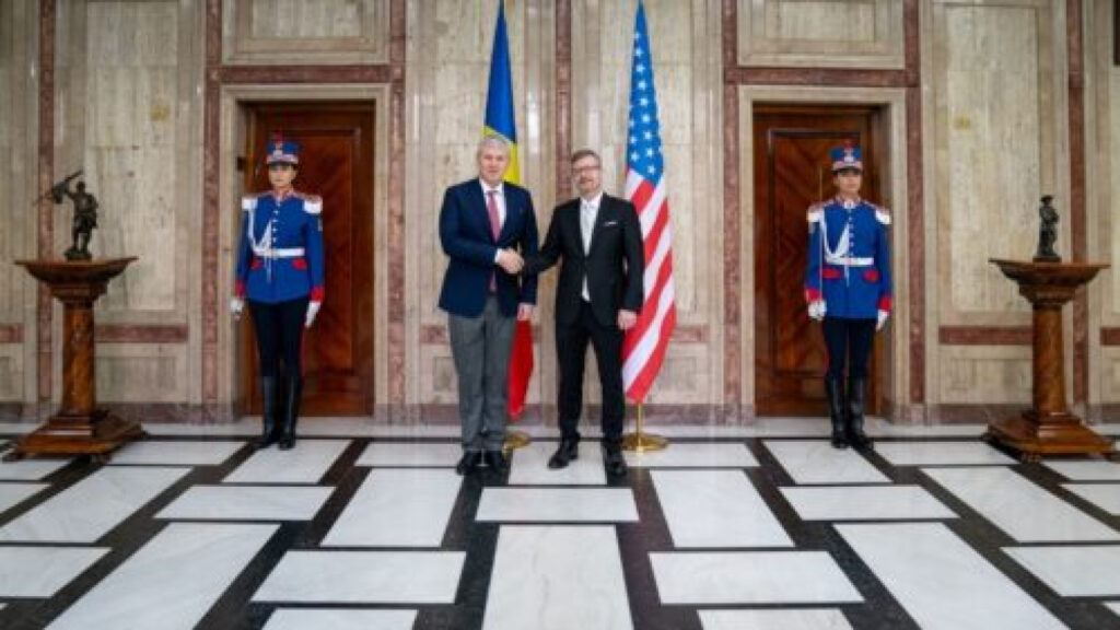 Cătălin Predoiu, întrevedere cu Michael Dickerson: „Consolidarea parteneriatului cu SUA în aceste sectoare, o prioritate strategică”