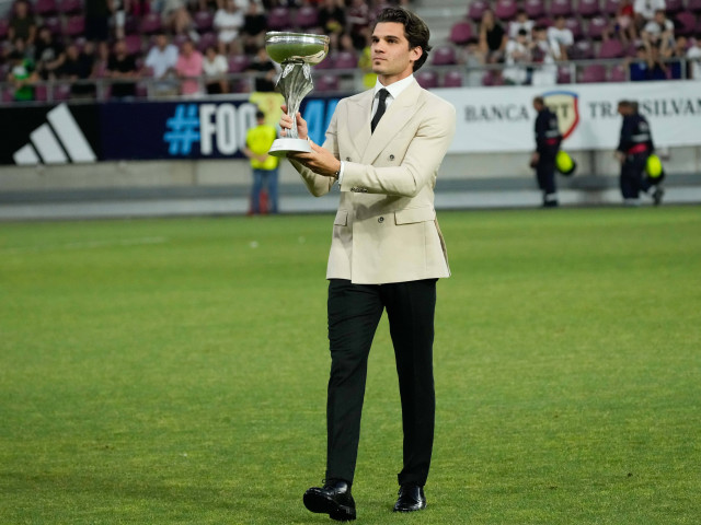 Ianis Hagi, ofertă de la o „echipă extraordinară” din Europa! Decizia a fost deja luată