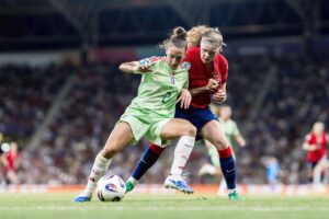 Prima națională calificată în semifinalele Campionului European de fotbal feminin. Meci dramatic între Norvegia și Italia