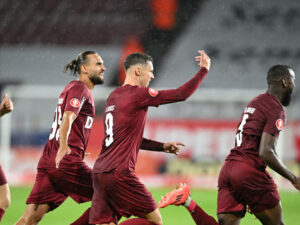 Dan Petrescu a dat declarația serii când a fost întrebat de plecarea lui Louis Munteanu de la CFR Cluj