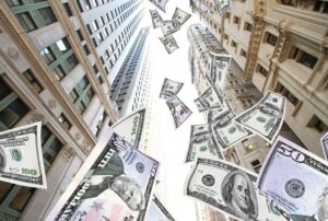 O „balenă” misterioasă a făcut un profit de 17.000.000% dintr-o investiție făcută cu 14 ani în urmă în bitcoin