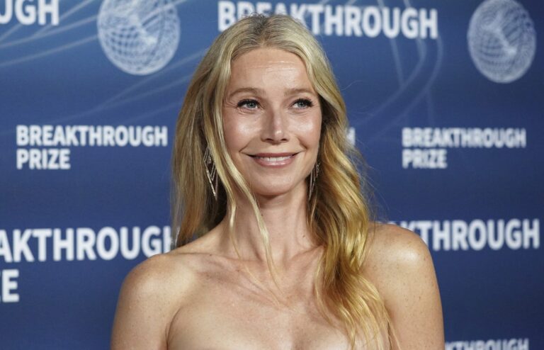VIDEO După ce CEO-ul și șefa HR de Astronomer au fost dați de gol că au o idilă de solistul trupei Coldplay, compania o aduce pe Gwyneth Paltrow, fosta soție a artistului, într-un rol surpriză