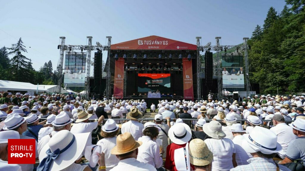 Viktor Orban, discurs în fața a 7.000 de oameni la Băile Tușnad. Ce a spus despre colaborarea cu guvernul Bolojan